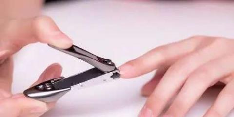 從中醫(yī)角度看不同的指甲癥狀預示的身體健康