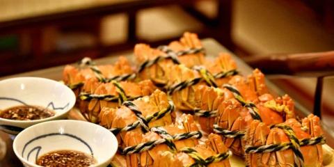 秋食螃蟹正當(dāng)時，中醫(yī)教你怎么搭配暖胃又健康